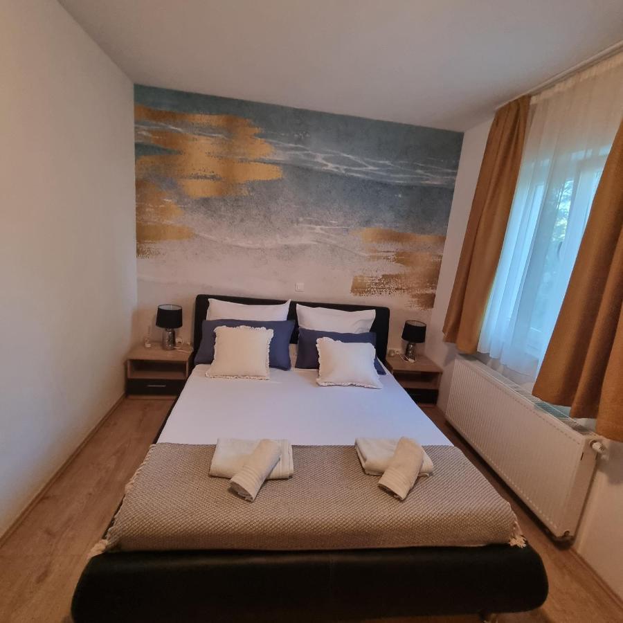 Apartments Miocic Zadar Bagian luar foto