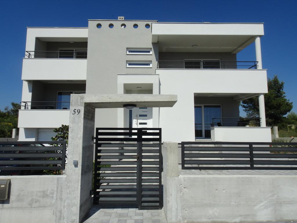 Apartments Miocic Zadar Bagian luar foto