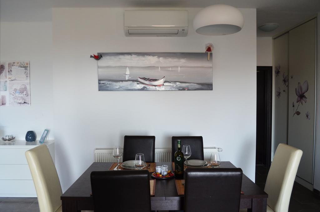 Apartments Miocic Zadar Bagian luar foto