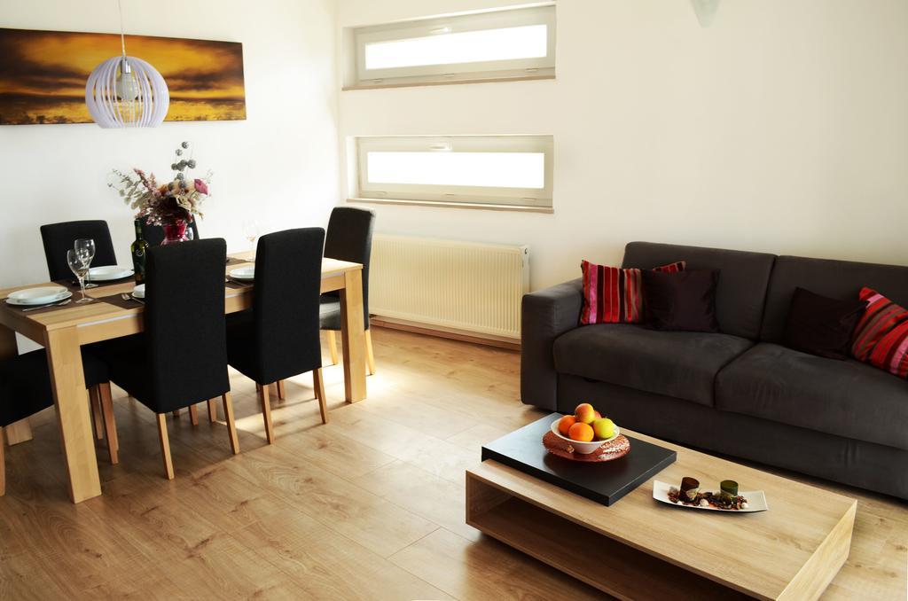 Apartments Miocic Zadar Bagian luar foto